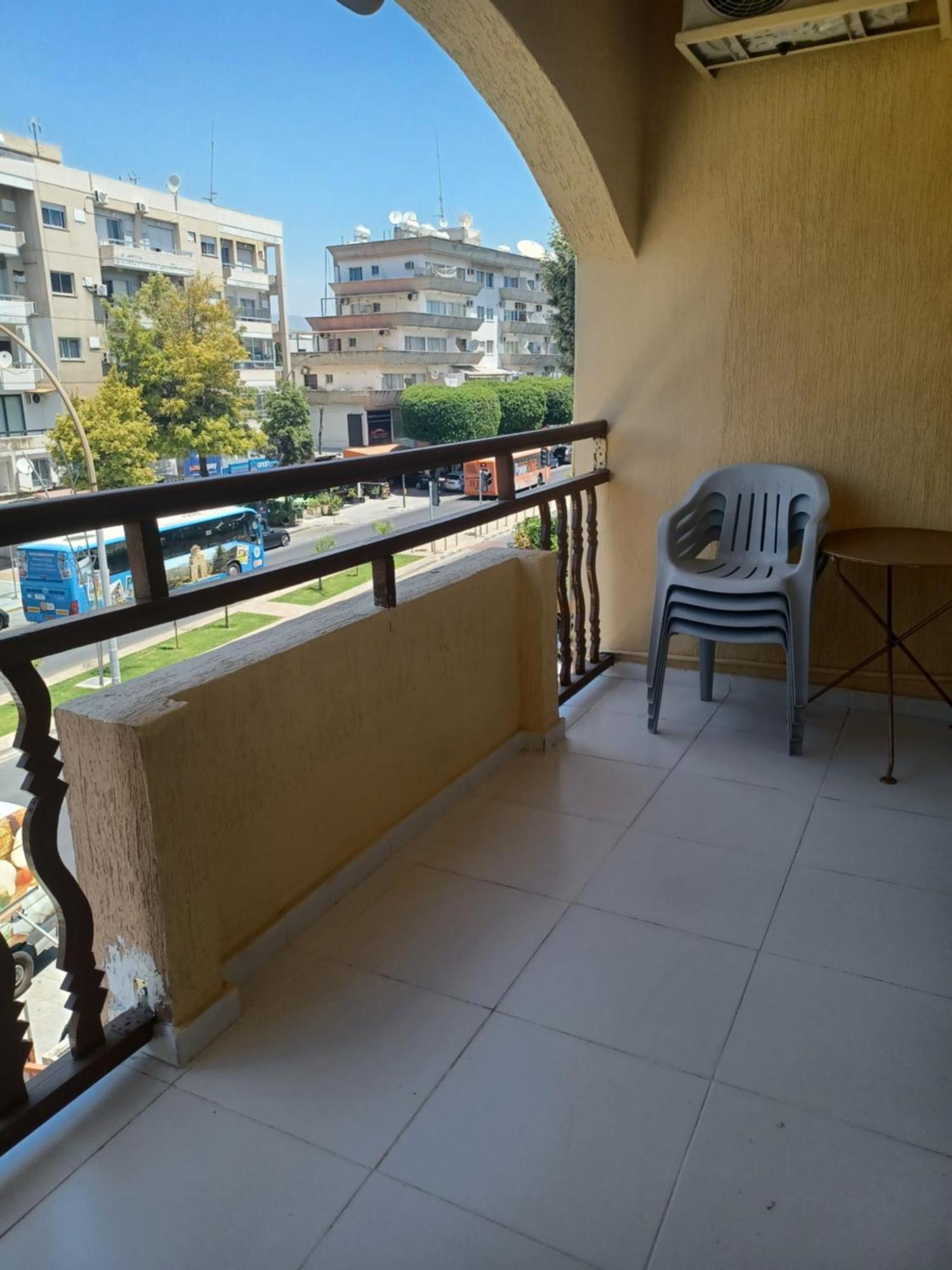 לימסול Terpsichore Holiday Apts מראה חיצוני תמונה