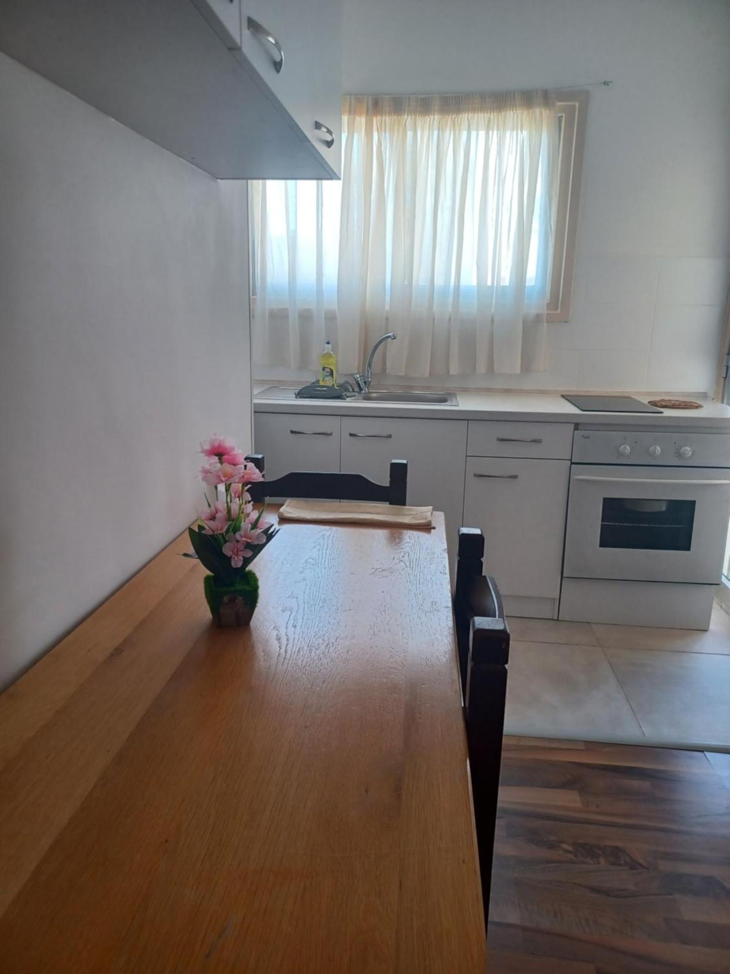לימסול Terpsichore Holiday Apts מראה חיצוני תמונה