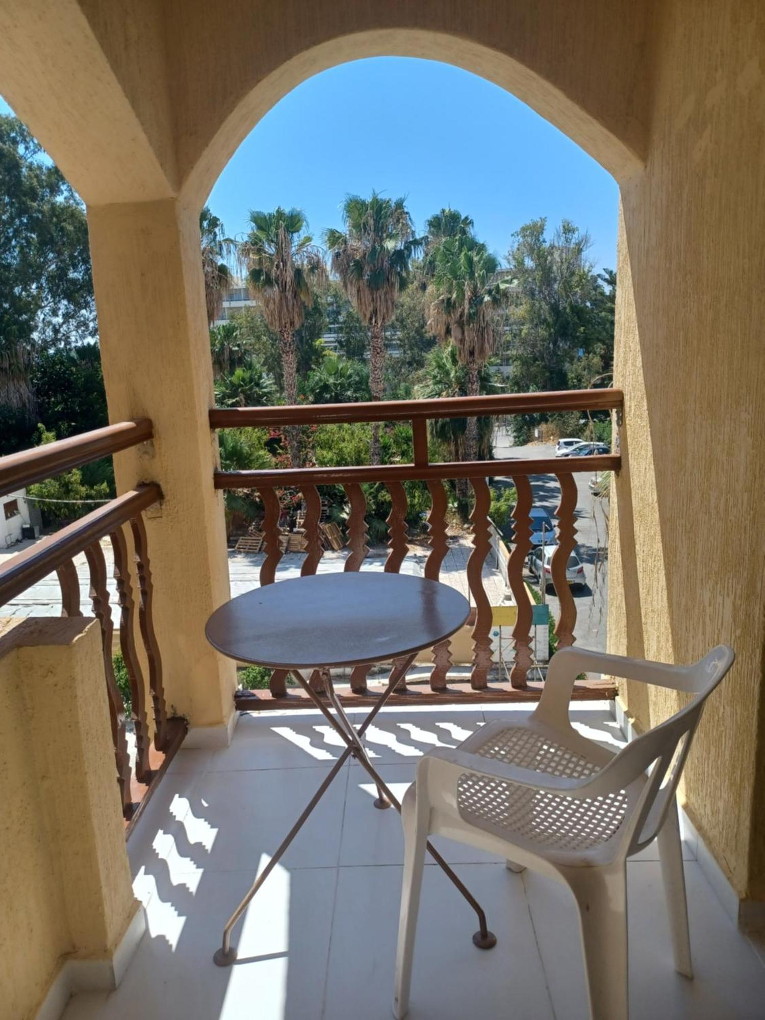 לימסול Terpsichore Holiday Apts מראה חיצוני תמונה