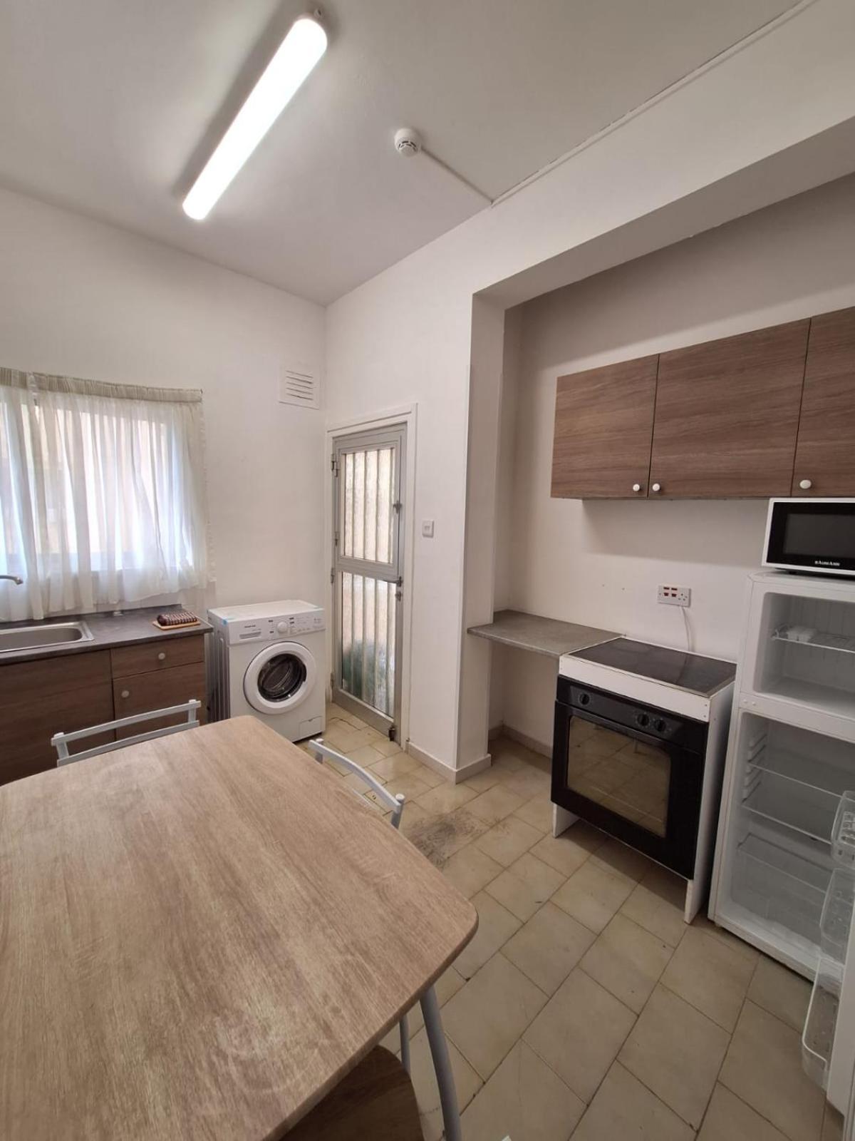 לימסול Terpsichore Holiday Apts מראה חיצוני תמונה